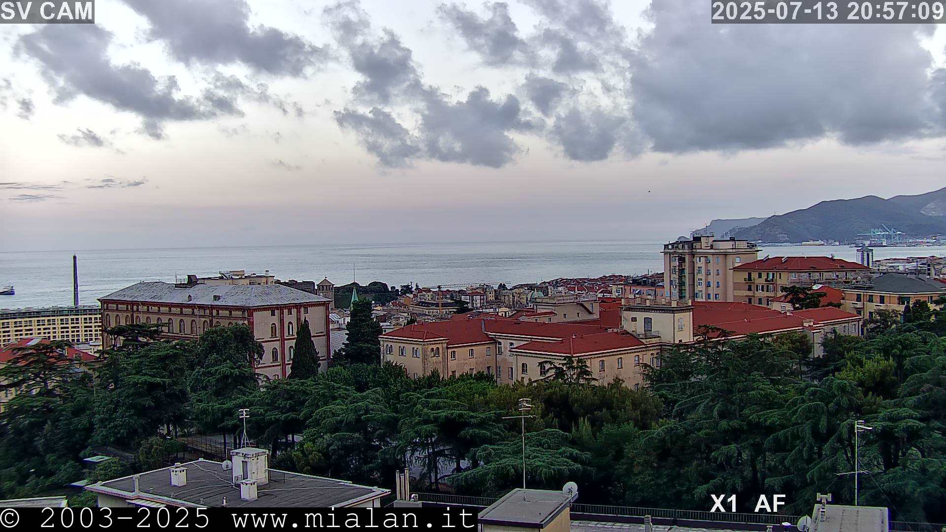 (185°Sud) Panoramica Sud